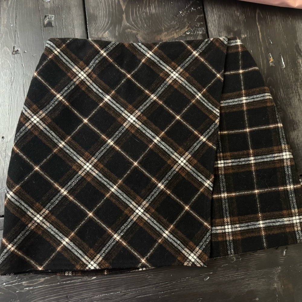 Hollister Y2K Ultra High Rise Plaid Skirt